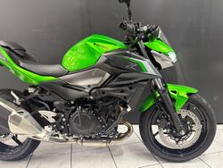 2025 Kawasaki Z500 Green