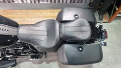 2025 Harley-davidson FLHC HERITAGE CLASSIC (117) Vivid Black