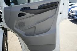 2021 LDV
Deliver 9 Mid Roof LWB