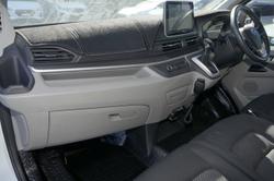 2021 LDV
Deliver 9 Mid Roof LWB
