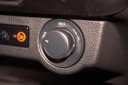 2025 Isuzu
D-MAX LS-M
