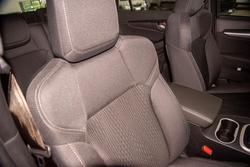2025 Isuzu
MU-X LS-M