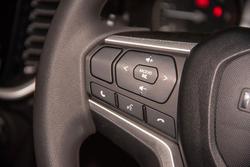 2025 Isuzu
MU-X LS-M