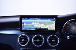 2022 Mercedes-Benz
GLC-Class GLC200