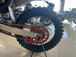 2022 Honda CRF450R CRF Red