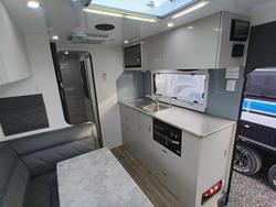 2022 Red Centre Kimberley Plus 226 Family Van 2 x Bunk