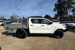 2019 Toyota
Hilux SR