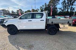2019 Toyota
Hilux SR