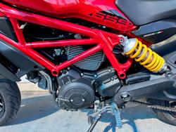 2020 Ducati Monster 659 ABS Monster Red