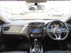 2019 Nissan
X-TRAIL ST-L