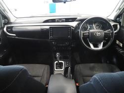 2021 Toyota
Hilux SR5