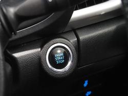 2021 Toyota
Hilux SR5