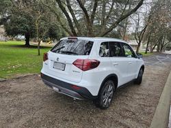2024 Suzuki
                Vitara 