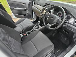 2024 Suzuki
                Vitara 