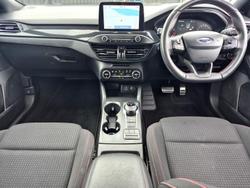 2019 Ford
                Focus ST-Line