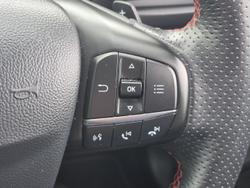 2019 Ford
Focus ST-Line