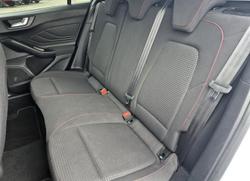 2019 Ford
Focus ST-Line
