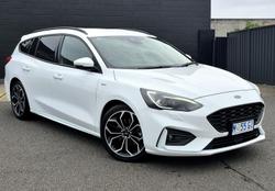2019 Ford
Focus ST-Line