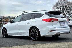 2019 Ford
                Focus ST-Line