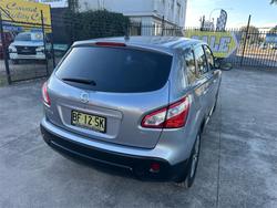 2010 NISSAN
DUALIS Ti (4x2)