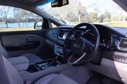 2018 Kia
Carnival Platinum