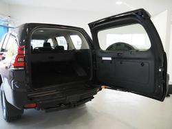 2020 Toyota
Landcruiser Prado GX