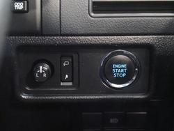 2020 Toyota
Landcruiser Prado GX