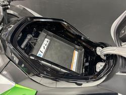 2024 Kawasaki 2024 Kawasaki Ninja e-1 Electric BrightSilver/MatteLime/Ebony