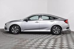 2016 Honda
Civic VTi-S