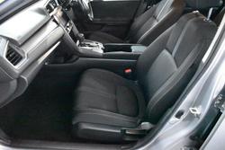 2016 Honda
Civic VTi-S