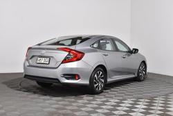 2016 Honda
Civic VTi-S