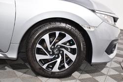 2016 Honda
Civic VTi-S