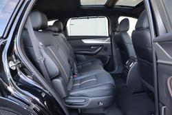 2025 Mazda
                CX-80 G40e Azami