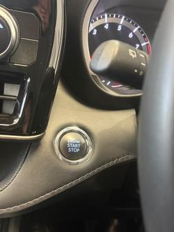 2022 Toyota
                Kluger GX