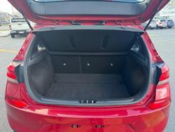 2018 Hyundai
                i30 Active