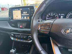 2018 Hyundai
                i30 Active