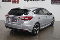 2018 Subaru
Impreza 2.0i-S