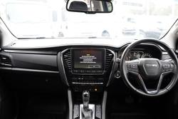 2024 Isuzu
                MU-X LS-U