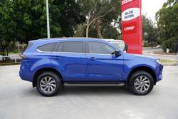 2024 Isuzu
                MU-X LS-U