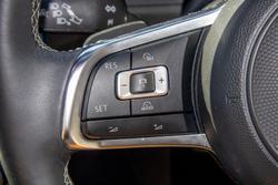 2017 Volkswagen
Passat 140TDI Highline
