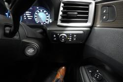 2023 Volkswagen
                Amarok TDI600 Style