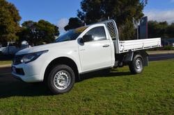 2018 Mitsubishi
Triton GLX