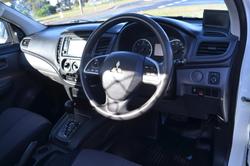 2018 Mitsubishi
Triton GLX