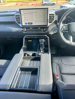 2024 Toyota
Tundra Limited