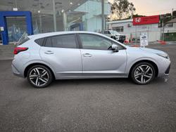 2024 Subaru
Impreza 2.0L