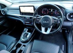 2022 Kia
Cerato Sport+