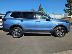 2021 LDV
D90 Executive
