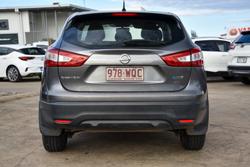 2015 Nissan
QASHQAI ST