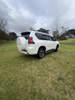 2022 Toyota Landcruiser Prado VX