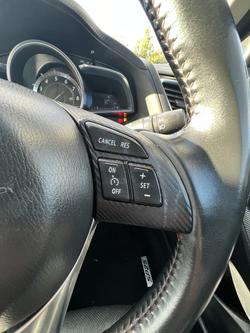 2016 Mazda
3 SP25